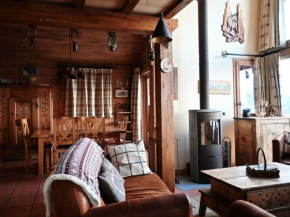Chalet savoyard de luxe avec cheminée, hammam, WiFi et parking à Vallandry - FR-1-411-664